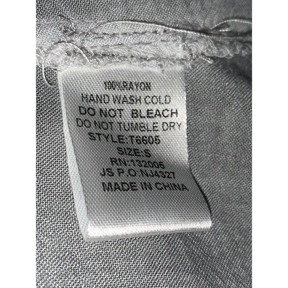 NWT Entro Sz SMALL Gray Mineral Wash Ruffle Blouse Top Cold Shoulder Boho - Picture 9 of 9